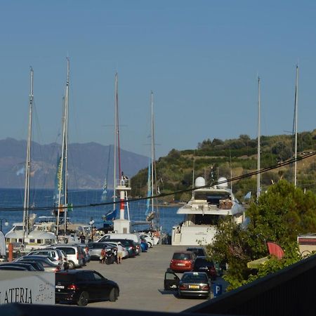 Katerina'S Studio Epidaurus Exterior photo